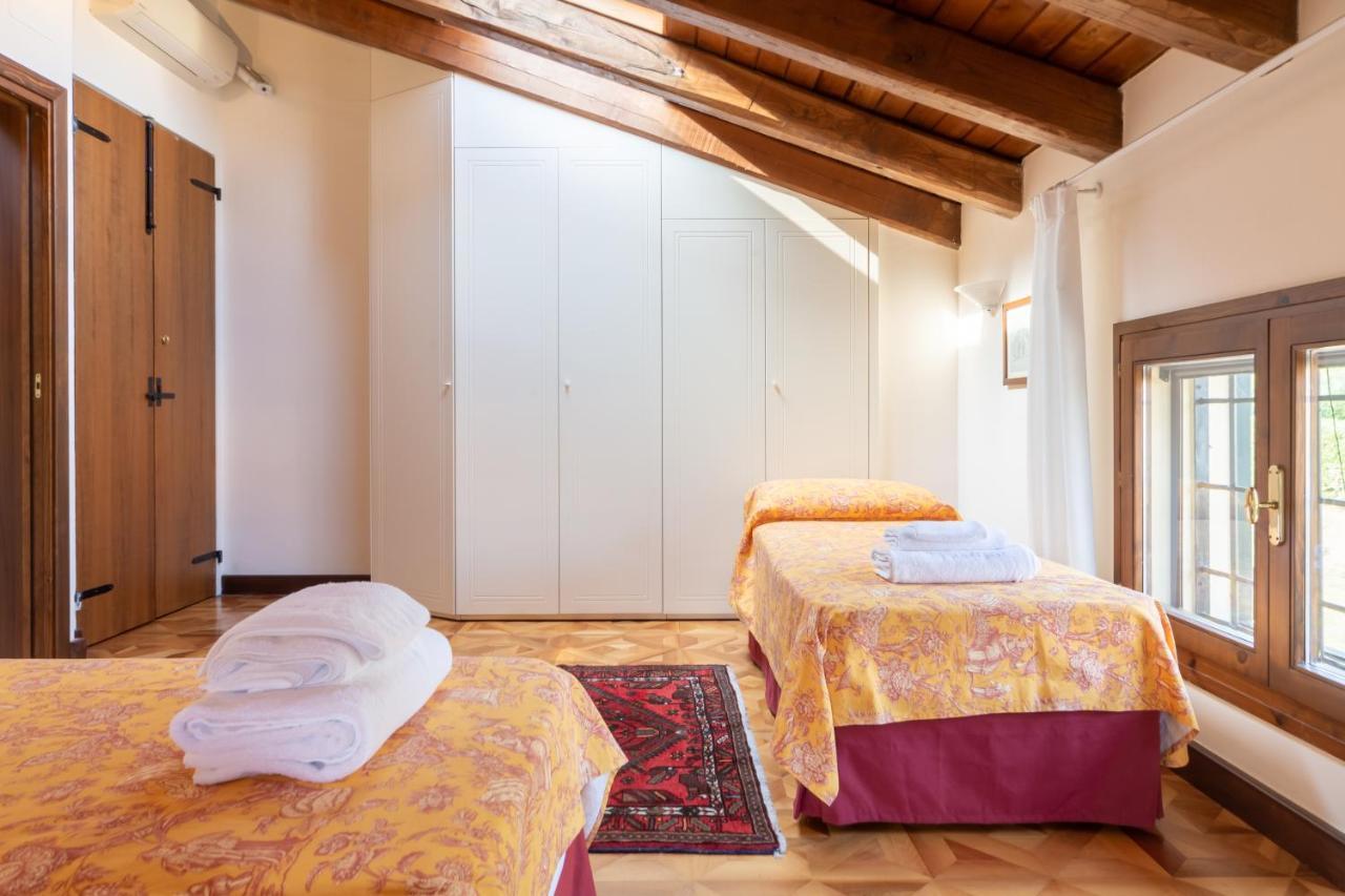 กา มัลวาเซีย Bed & Breakfast Montecchio  ภายนอก รูปภาพ