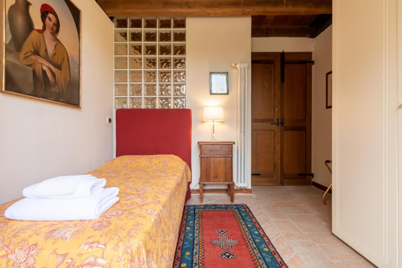 กา มัลวาเซีย Bed & Breakfast Montecchio  ภายนอก รูปภาพ